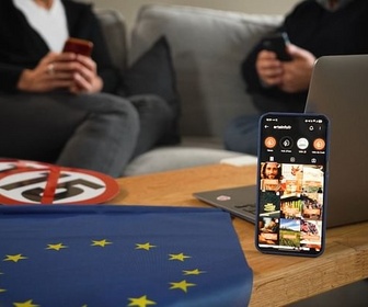 Replay Faut-il interdire les réseaux sociaux aux ados ?