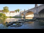 Replay La sécheresse fait réapparaître dans le Tibre les vestiges d'un pont de la Rome antique