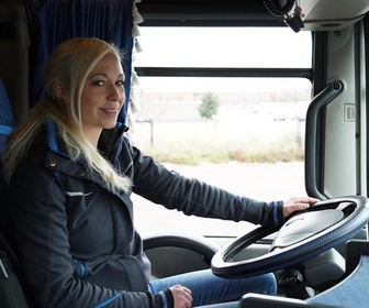 Replay Camions XXL : les reines du volant - S2E6 - Episode 3 - Partie 2