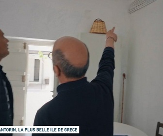 Replay Un jour, un doc - Santorin, la plus belle île de Grèce