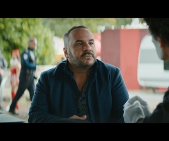 Replay Le négociateur - S02 E03 - Sous le chapiteau
