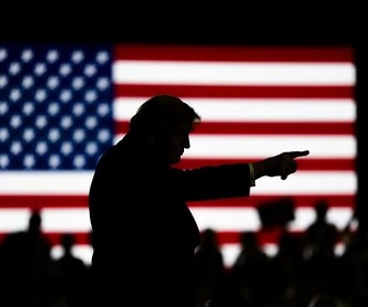 Replay 28 minutes - Élections de mi-mandat aux États-Unis : Trump, atout ou boulet pour son camp ?