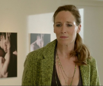 Replay Joséphine, ange gardien - S19 E02 - Papa est un chippendale