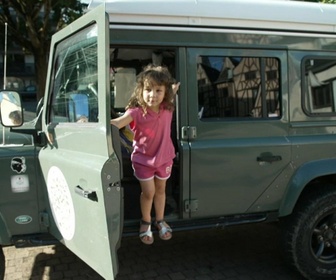 Replay La folie du camping-car : les vacances en toute liberté - S1E2 - L'aventure sur la route