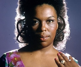 Replay Roberta Flack - Piano, voix et combats