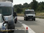 Replay 66 minutes - Un 14 juillet sur une aire d'autoroute