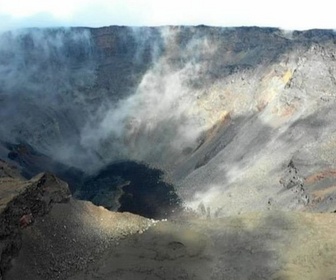 Replay Les 100 lieux qu'il faut voir - La Réunion, de l'Océan Indien au Piton de la Fournaise