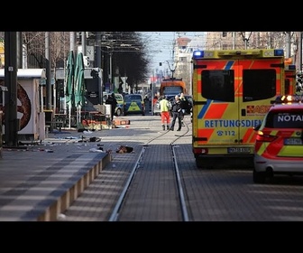 Replay Une voiture fonce dans la foule à Mannheim, au moins deux morts