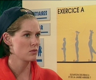 Replay Hélène et les garçons - S02 E14 - Le grand manitou