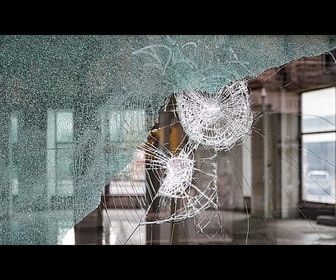 Replay Tout est détruit, déclare une pharmacienne parisienne après les manifestations