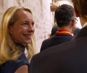 Replay Grands Reportages - Commissaires-priseurs : ventes d'exception et bonnes affaires - Episode 3