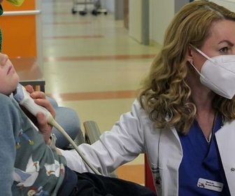 Replay Hôpital pour enfants : stress et détresse au quotidien - ARTE Regards