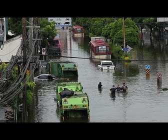 Replay À Bangkok, les rues se transforment en canaux après des jours de fortes pluies