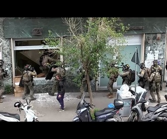 Replay Italie: 25 otages libérés après un braquage spectaculaire à Naples