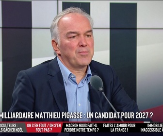 Replay Les Grandes Gueules - En refusant de démissionner, Macron nous fait-il perdre notre temps ?