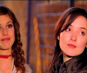 Replay Dock 13 - S01 E18 - Par amour