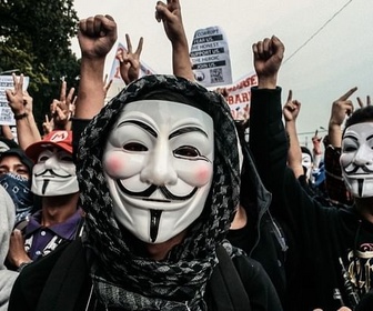 Replay Anonymous - Un symbole, une cause