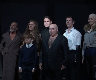 Replay ARTE Journal - Europa, une pièce mêlant théâtre et opéra