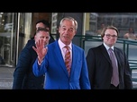 Replay Royaume-Uni : Nigel Farage, chef du parti anti-migration, se défait d'un candidat satirique