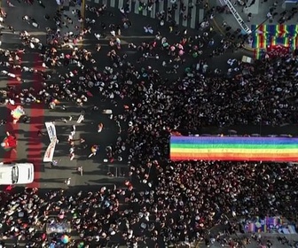 Replay Argentine : marche des fiertés contre la politique de Milei