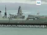 Replay La frégate britannique HMS Dragon en route vers Chypre