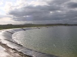 Replay Urgence climatique : un défi mondial - Méga-bassines : la guerre de l'eau continue