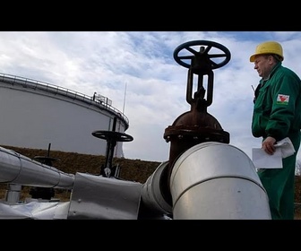 Replay La Hongrie et la Slovaquie interrompent leurs exportations de diesel vers l'Ukraine