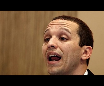 Replay Grèce : un ex-responsable néonazi d'Aube dorée sort de prison et annonce son retour en politique