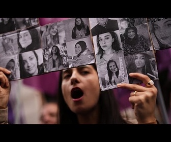 Replay Istanbul : manifestation pour que la Turquie rejoigne le traité contre la violence faite aux femmes