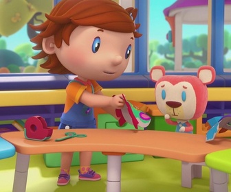Replay La petite école d'Hélène - S01 E30 - Le Carnaval des Masques