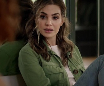 Replay Coup de foudre dans l'ascenseur