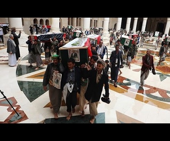 Replay Sanaa : funérailles des journalistes yéménites tués lors de frappes israéliennes