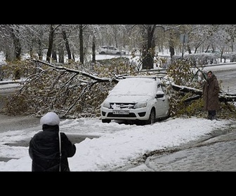 Replay Moscou sous la neige en plein mois d'avril