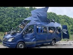 Replay Un drone russe frappe un bus transportant des civils dans la région de Soumy : 9 morts et 7 blessés