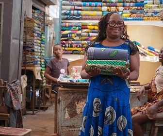 Replay Bénin, le marché aux pagnes - Marchés du monde