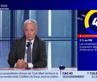 Replay BFM Bourse - La Data Room : 3% du PIB : les investissements dans l'IA surpassent déjà le pic d'Internet en 2000 - 08/10