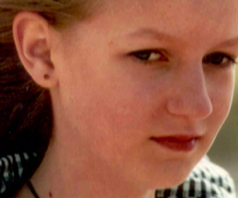 Replay Faites entrer l'accusé - S6E9 - Arce Montes, l'affaire Caroline Dickinson