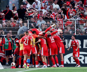 Replay Bundesliga : 3-3, l'Union Berlin arrache un nul spectaculaire d'une Madjer contre Francfort au terme d'un match fou