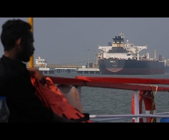 Replay Malgré le conflit, le pétrole iranien s'exporte et des pétroliers traversent le détroit d'Ormuz
