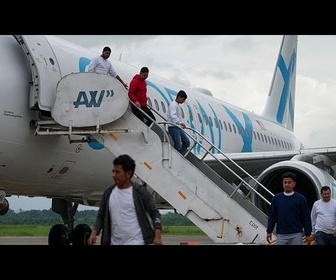 Replay États-Unis : 68 immigrés renvoyés volontairement au Honduras et en Colombie