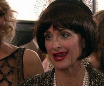 Replay Les real housewives de Beverly Hills - S1 E10 - La vengeance est sans pitié… demande à ton mari