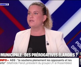 Replay BFM Politique - Mathilde Panot (LFI) estime que les policiers municipaux n'ont pas besoin d'être armés et qu'il faut refonder la police de la cave au grenier