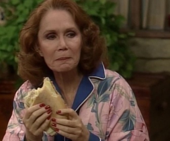 Replay Madame est servie - S03 E16 - La déclaration