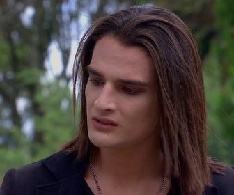 Replay Chica vampiro - S02 E76