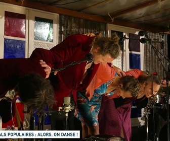 Replay Un jour, un doc - Bals populaires : alors, on danse !