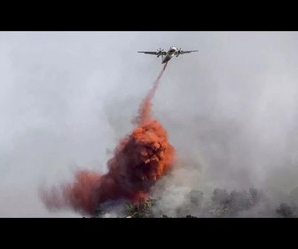 Replay Incendie en cours dans l'Aude : 16 000 hectares ravagés, une personne tuée