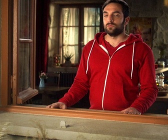 Replay Scènes de ménages 6h00 5/02/26