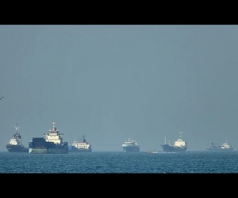 Replay L'Iran annonce des frais pour des services de navigation dans le détroit d'Ormuz