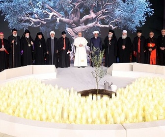 Replay 28 minutes - Le pape Léon XIV au Proche-Orient