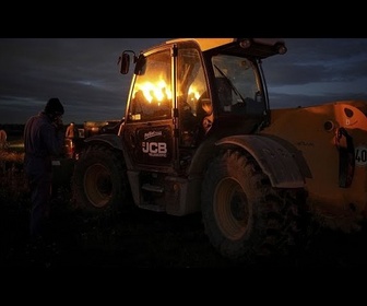 Replay Accord UE-Mercosur : les agriculteurs bloquent le port de Bassens, près de Bordeaux